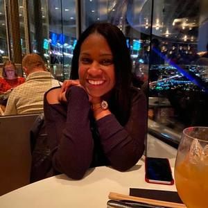 Meet your Posher, Janelle